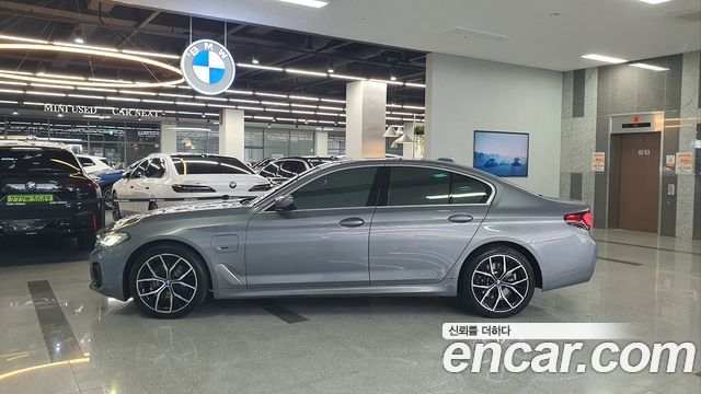 BMW 5-Series 530e M Sport