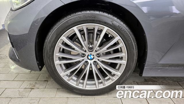 BMW 3-Series 320d xDrive Luxury