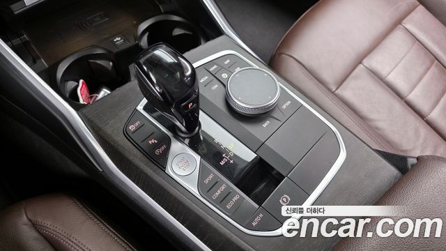 BMW 3-Series 320d xDrive Luxury