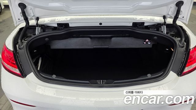 Mercedes-Benz C-Class C200 Cabriolet