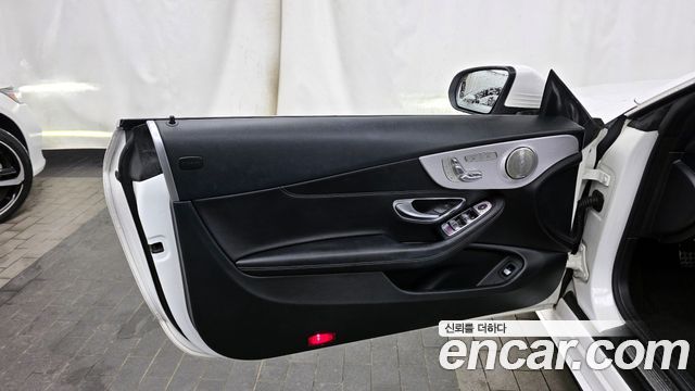Mercedes-Benz C-Class C200 Cabriolet