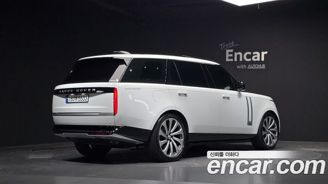 Land Rover Range Rover P530 Autobiography Long Wheel Base