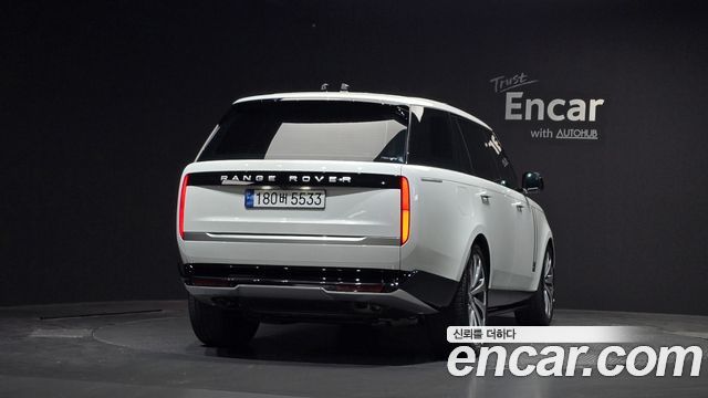 Land Rover Range Rover P530 Autobiography Long Wheel Base