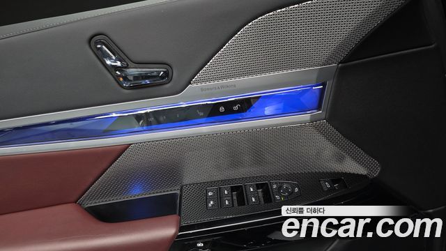 BMW 7-Series 740i sDrive M Sport