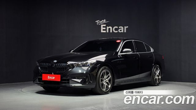 BMW 5-Series 520i