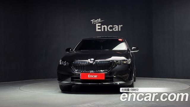 BMW 5-Series 520i