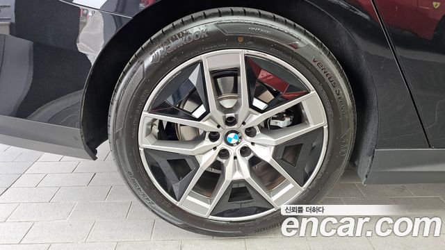 BMW 5-Series 520i