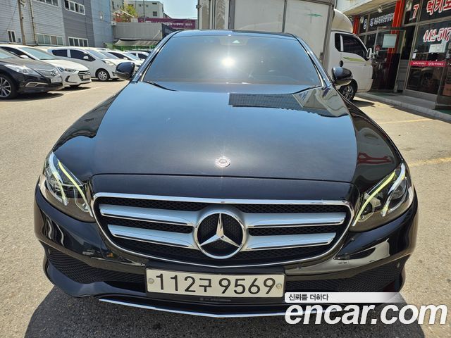 Mercedes-Benz E-Class E200 Avantgarde