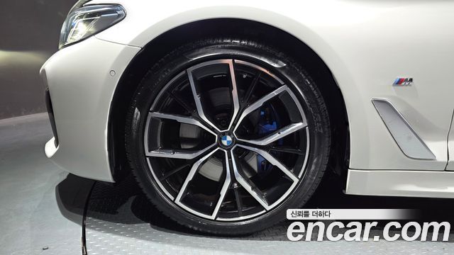 BMW 5-Series 530i M Sport Package