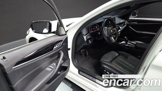 BMW 5-Series 530i M Sport Package