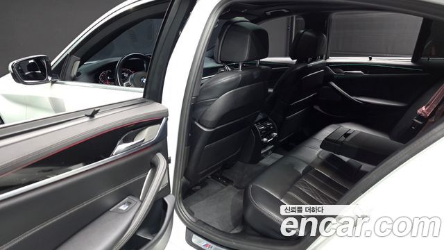 BMW 5-Series 530i M Sport Package