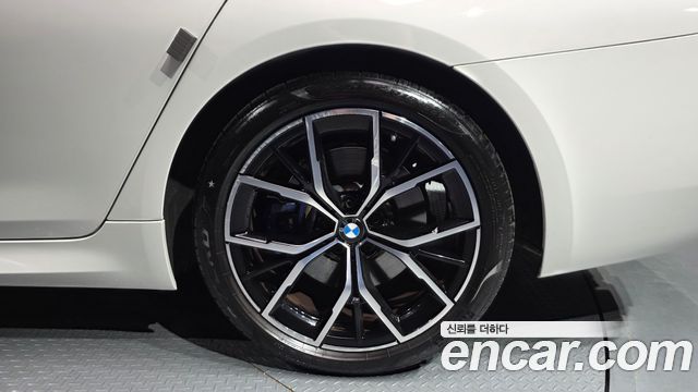 BMW 5-Series 530i M Sport Package