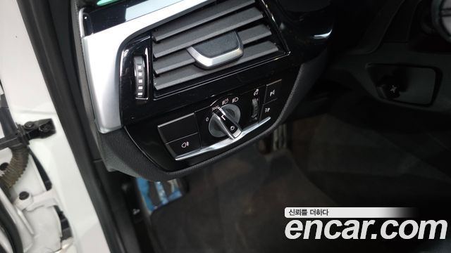 BMW 5-Series 530i M Sport Package