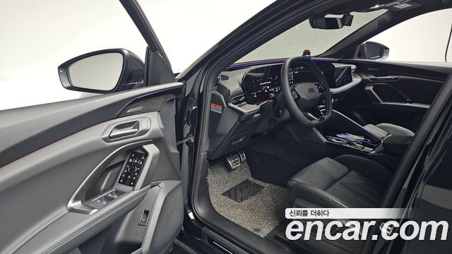 Audi Q5 45 TFSI Quattro S Line Black Edition Sport Back