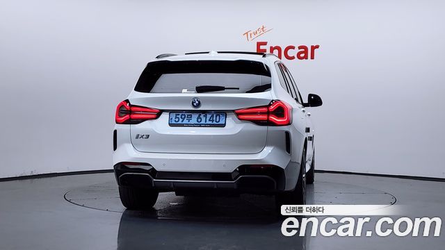 BMW iX3 M Sports