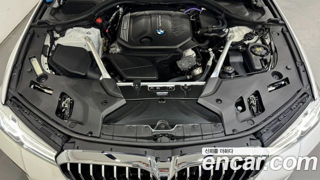 BMW 5-Series 523d M Sport