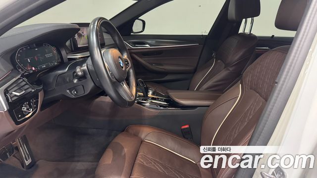 BMW 5-Series 523d M Sport