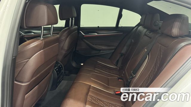 BMW 5-Series 523d M Sport