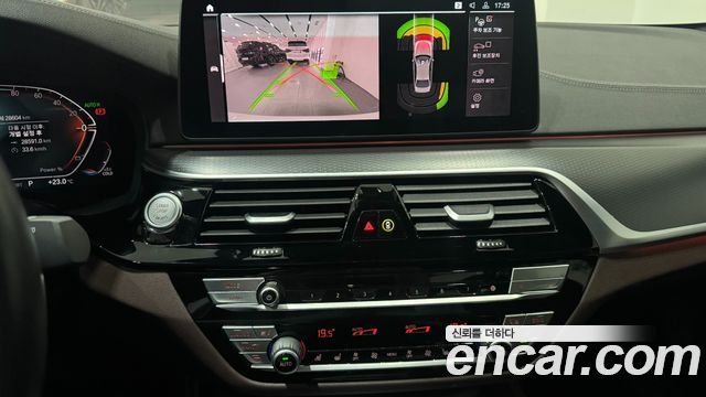 BMW 5-Series 523d M Sport
