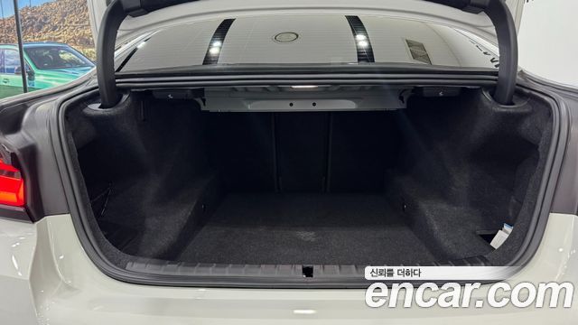 BMW 5-Series 523d M Sport