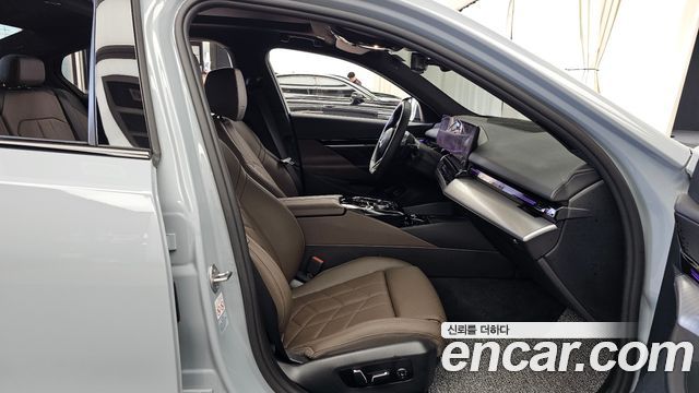 BMW 5-Series 520i M Sport