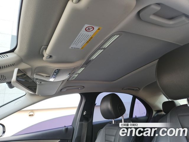 Mercedes-Benz E-Class E200 Avantgarde