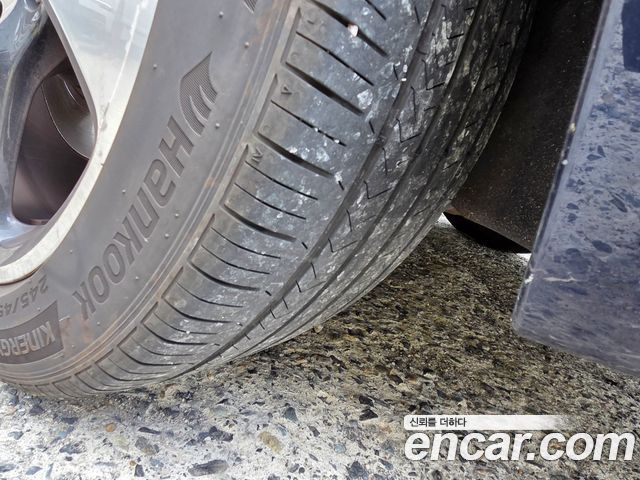 Mercedes-Benz E-Class E200 Avantgarde