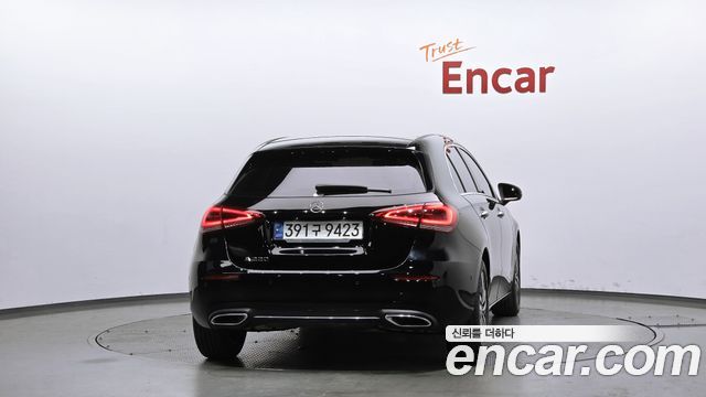 Mercedes-Benz A-Class A220 Hatchback