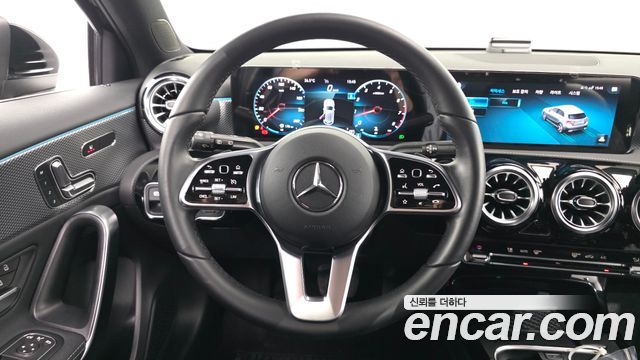 Mercedes-Benz A-Class A220 Hatchback
