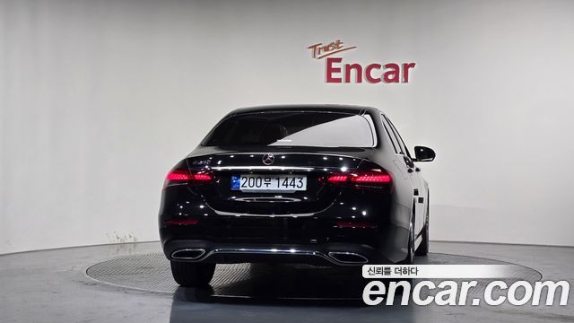 Mercedes-Benz E-Class E250 AMG Line