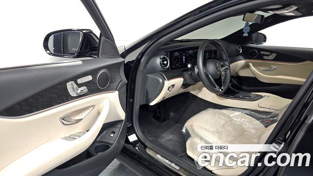 Mercedes-Benz E-Class E250 AMG Line