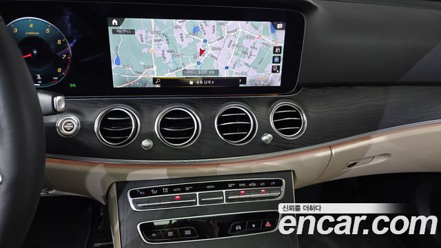 Mercedes-Benz E-Class E250 AMG Line