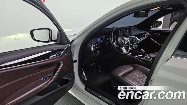 BMW 5-Series 520d M Sport Package Plus