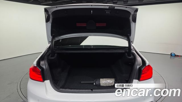 BMW 5-Series 520d M Sport Package Plus