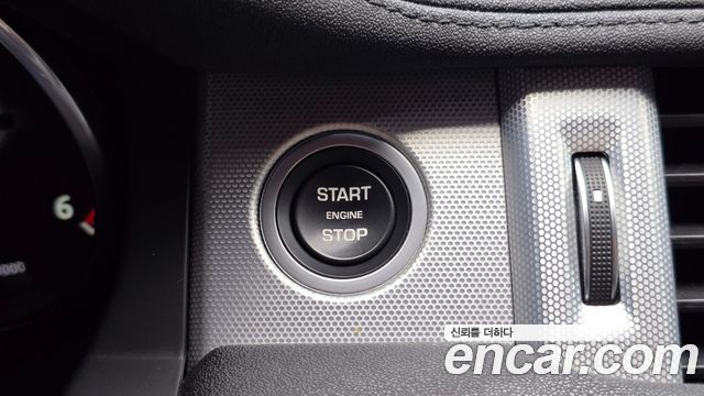 Land Rover Range Rover Evoque 2.0 TD4 SE Dynamic Convertible