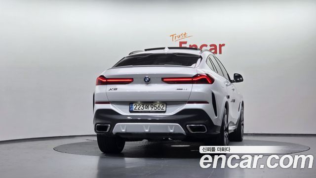 BMW X6 xDrive40i M Sports Online Exclusive Edition