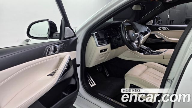 BMW X6 xDrive40i M Sports Online Exclusive Edition