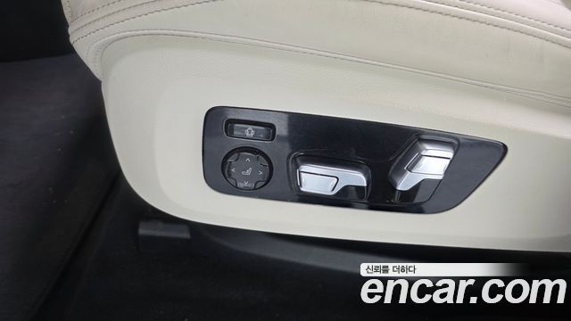 BMW X6 xDrive40i M Sports Online Exclusive Edition
