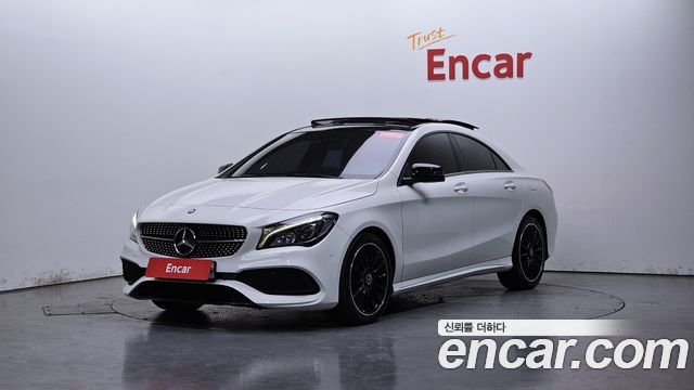Mercedes-Benz CLA-Class CLA250 4MATIC AMG Line