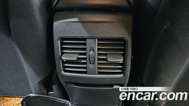 Mercedes-Benz CLA-Class CLA250 4MATIC AMG Line