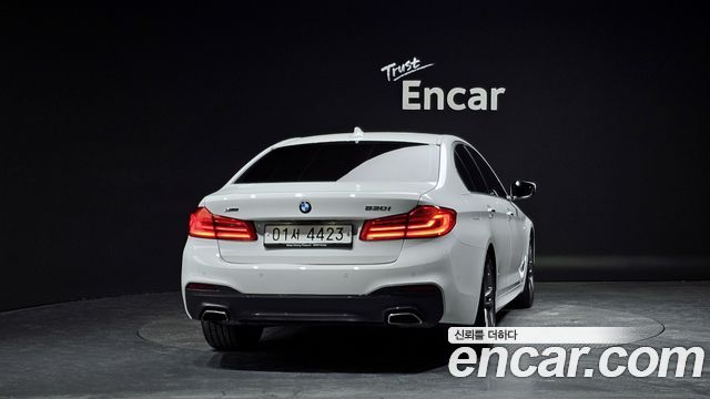 BMW 5-Series 530i xDrive M Sport Package Plus