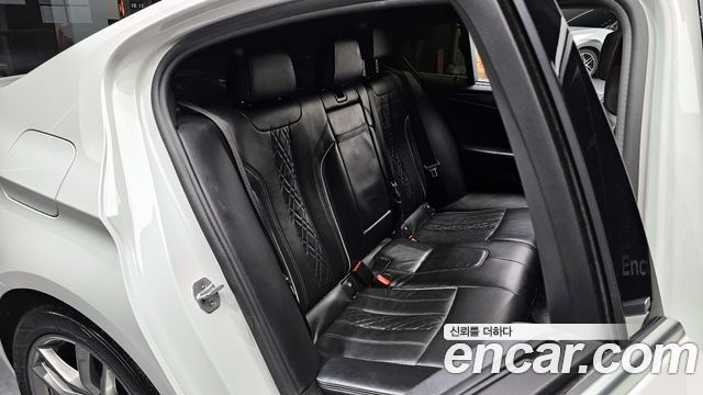 BMW 5-Series 530i xDrive M Sport Package Plus