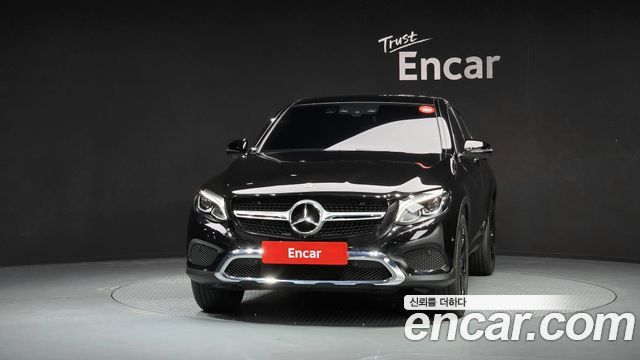 Mercedes-Benz GLC-Class GCL300 4MATIC Coupe