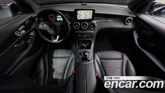 Mercedes-Benz GLC-Class GCL300 4MATIC Coupe