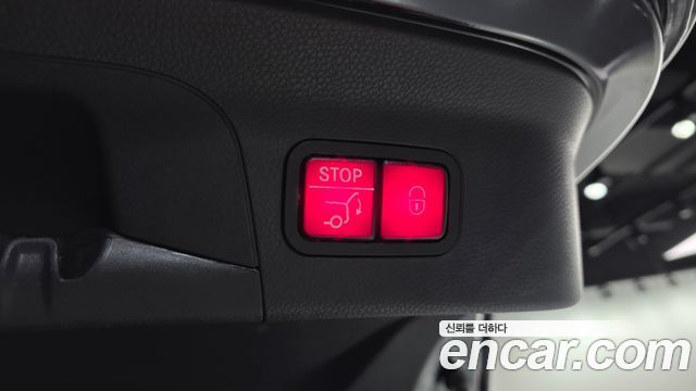Mercedes-Benz GLC-Class GCL300 4MATIC Coupe