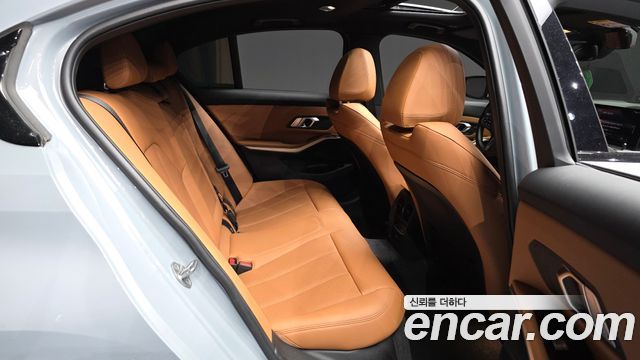 BMW 3-Series 320i M Sport