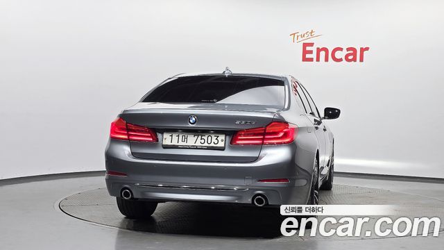 BMW 5-Series 530d Luxury Plus