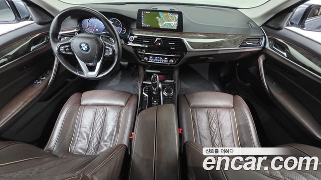 BMW 5-Series 530d Luxury Plus