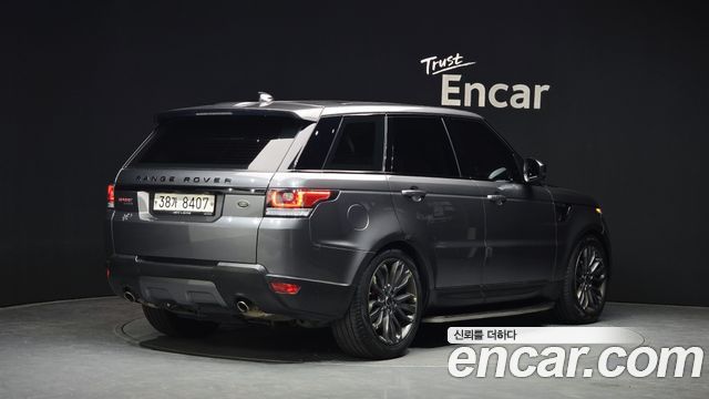 Land Rover Range Rover Sport 3.0 SDV6 HSE Dynamic