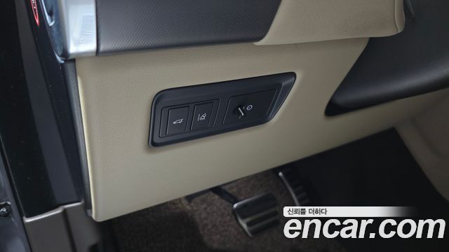 Land Rover Range Rover Sport 3.0 SDV6 HSE Dynamic